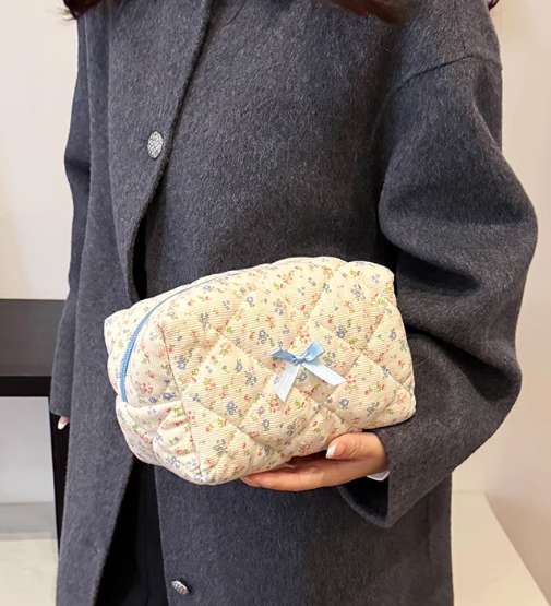 Petal Carry Bag
