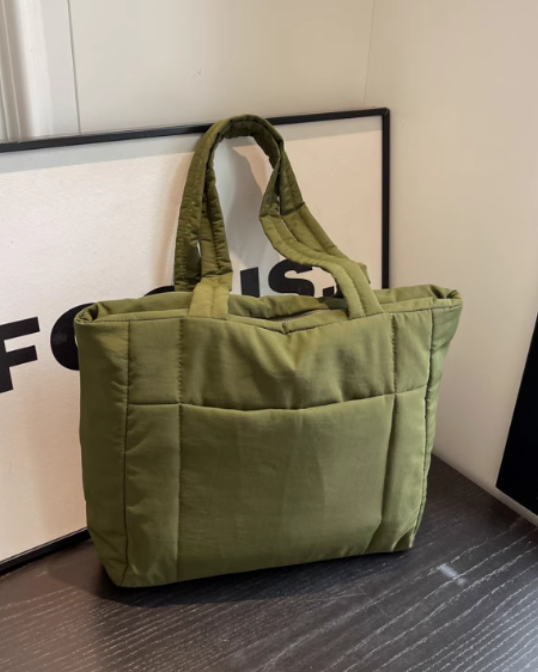 Everyday Green Voyage Tote