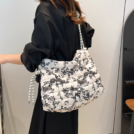 Bloom & Go Tote