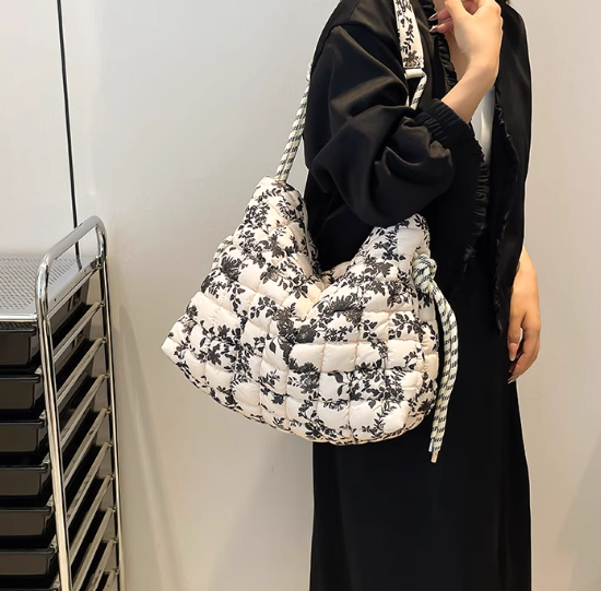 Bloom & Go Tote